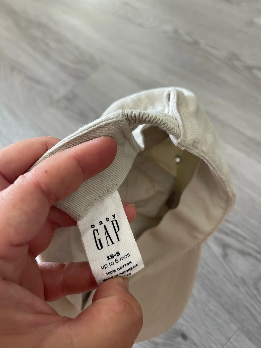 Vintage gap baby hat 2000